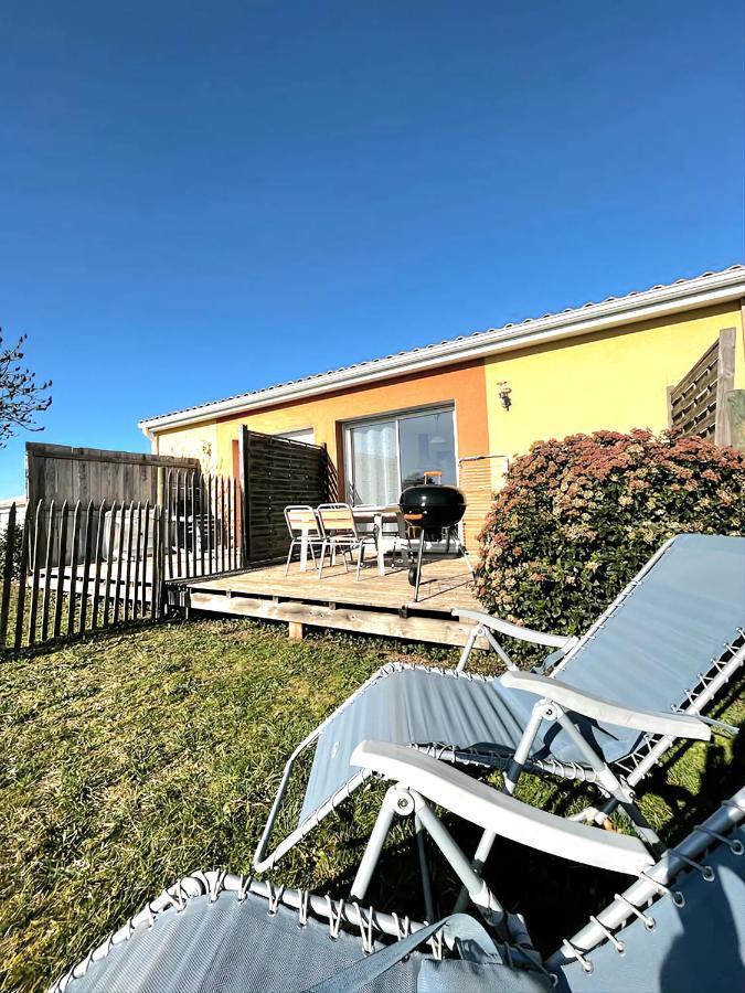 Logement Thermale Et De Tourisme Les Acacias 2 Jonzac Bagian luar foto